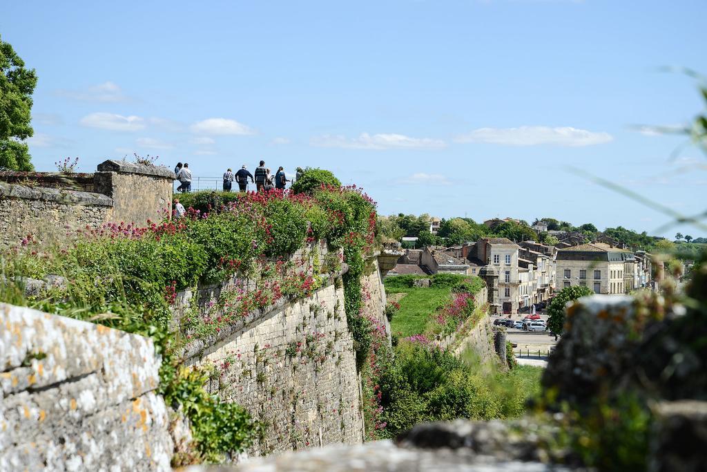 The Suites Blaye Buitenkant foto